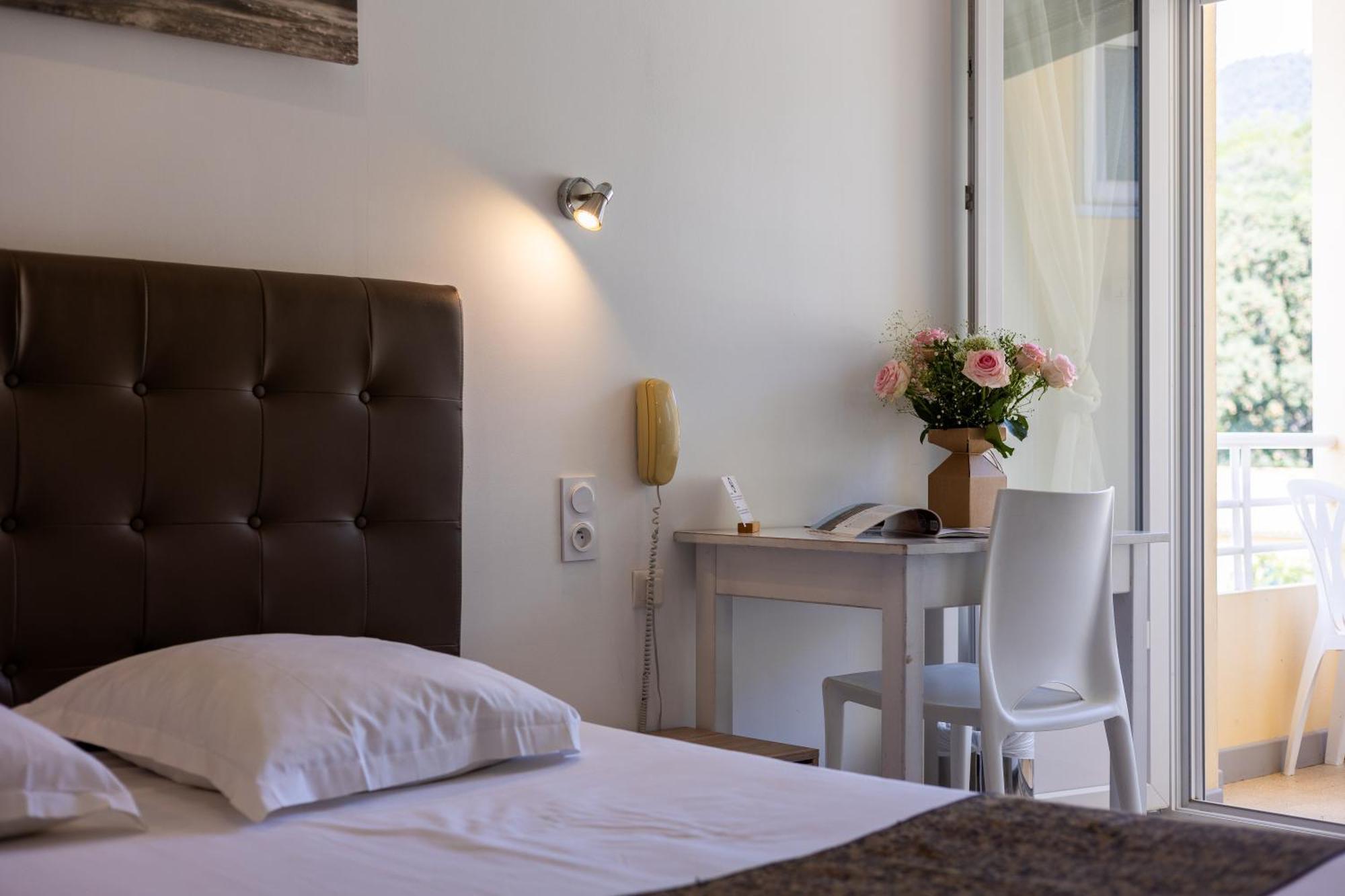 Cap Negre Hotel Льо Лаванду Екстериор снимка